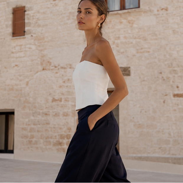 Hania Pant