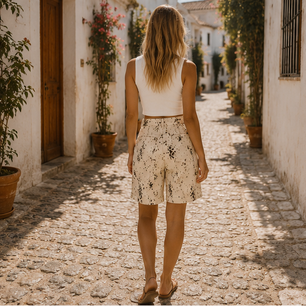 Ninon Short